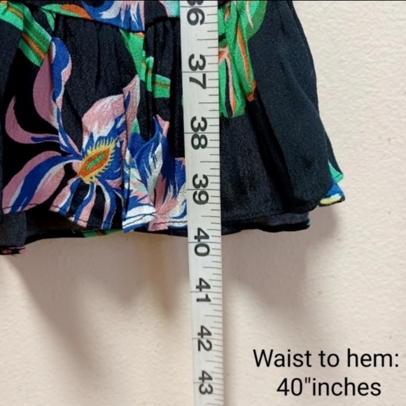 NWT Zara Wide Frill Trousers Tropical floral Print Pants | Black + green; size M - Picture 9 of 13